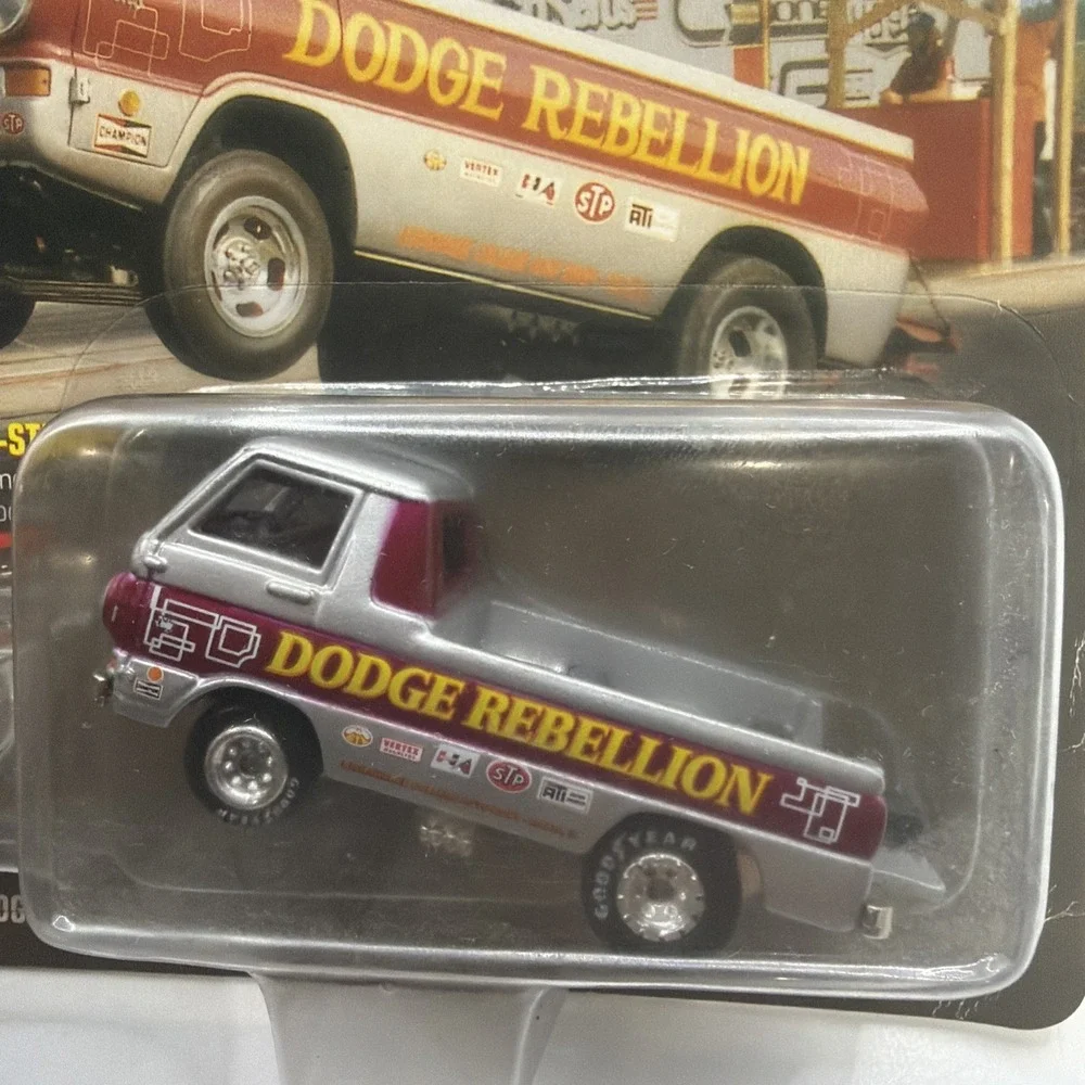 Johnny Lightning‎ John Ludwick's Dodge Rebellion Show Stoppers w/ Wheelie Stand